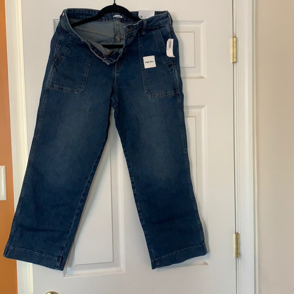 Old Navy High rise boot leg ankle jeans